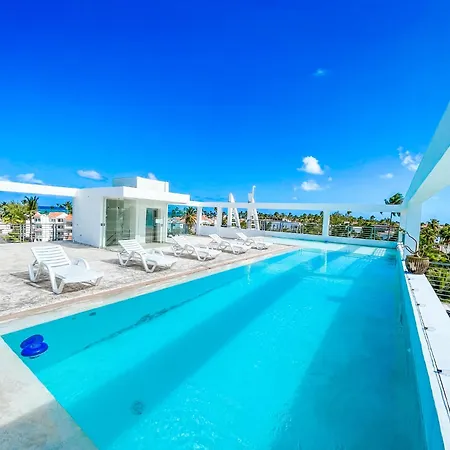 Ducassi Suite Sol Karibe Suites Studios Tropicana Rooftop Pool Wifi Beach & Spa